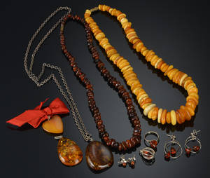 Samling Ravsmykker 11