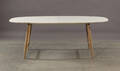Dansk møbeldesign. Spisebord Denne vare er sat til omsalg under nyt varenummer 4257445