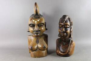 Träfigurer 2 st