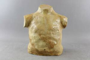 Torso i keramik 