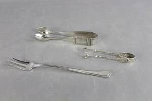 Tänger 2 st och plockgaffel i silver 