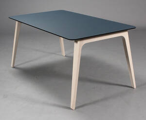 Henrik Pedersen for HOUE, spisebord model Gate.