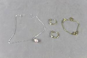 Halsband i silver, armband och örhängen 1 par