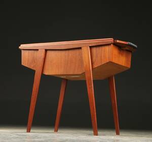 Sybord af teaktræ, dansk møbelproducent, 1950erne