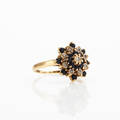 Ring 18 k safirer diamanter