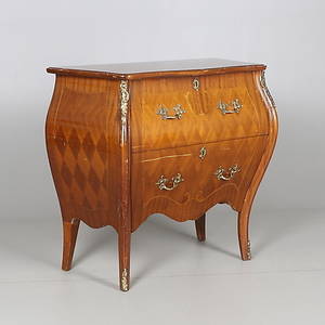  BYRÅ, rokokostil, 1900-tal.