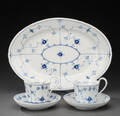 Royal Copenhagen og Bing  Grøndahl musselmalet, porcelæn. Termokopper, samt fad 5 Denne vare er sat til omsalg under nyt varenummer 5059670