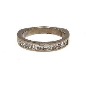 RING, 14k vitguld med diamanter, ca 1,00 ct.