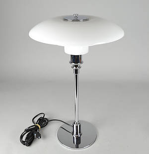  POUL HENNINGSEN. PH 32 TISCHLAMPE.