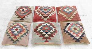  KUDDFODRAL, 6 st. Kelim, ca. 50 x 50 cm.