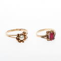  RINGAR, 2 st, 18k guld, vikt ca 4,3 gr.