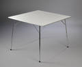 Arne Jacobsen 1902-1971. Kvadratisk bord, specialudførelse