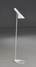 Arne Jacobsen. AJ standerlampe