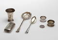  SILVERFÖREMÅL, 1800-1900-tal, vikt ca. 275 gram.