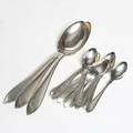  KAFFESKEDAR samt MATSKEDAR, 15 st, silver, modell Svensk Spetsig. 1900-tal. Vikt 296 gram.