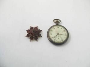 Fickur, Brosch