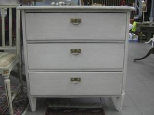 Byrå, Gustaviansk stil