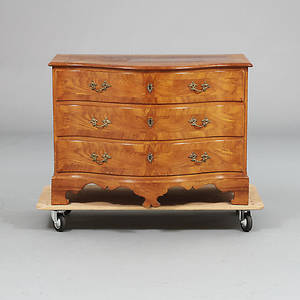  BYRÅ, barockstil, 1800-tal.