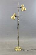 Golvlampa i mässing