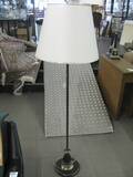 Golvlampa