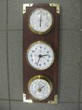 Barometerklockatermometer