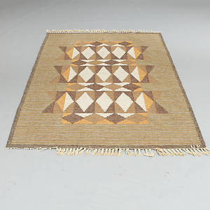 ULLA PARKDAL. Matta, rölakan. Signerad UP. 238 x 165 cm.