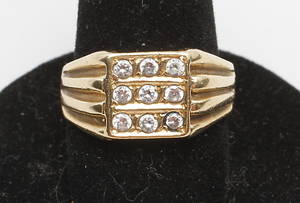 RING med stenar, 14k guld, vikt ca 4,4 gr.