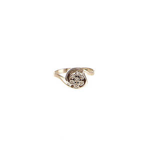 RING, 18K vitguld med diamanter, totalt ca 0,07 ct. Vikt 3,0 g.