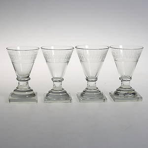  SNAPSGLAS, 4 st, modell Säby, Strömbergshyttan. 1900-talets första hälft.