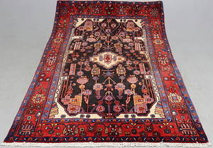  MATTA, Iran, Nahavand, ca. 240x160 cm.