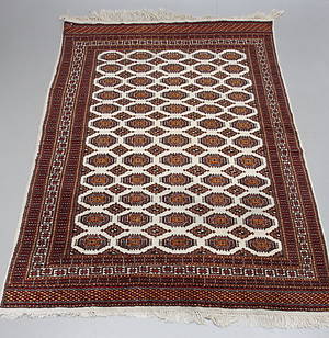  MATTA, orientalisk, ca 254 x 180 cm.