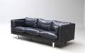 Nielaus Møbler. Tre-pers. sofa