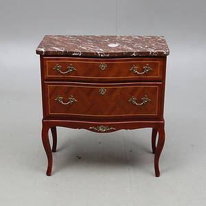  BYRÅ med stenskiva, Louis XVI-stil, 1900-tal.