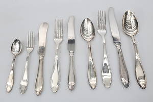  BESTICKSUPPSÄTTNING, nysilver, 89 delar, 1900-talets mitt.