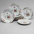  TALLRIKAR, porslin, 12 st, Famille Rose, Kina 1700-tal.