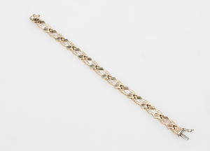  ARMBAND, 14k guld, vikt ca 8,4 gr.