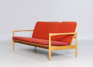 Dansk Møbelproducent. Fritstående sofa