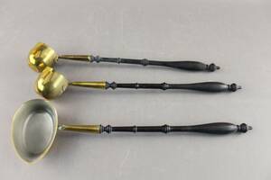 Slev och skopor 2 st i mässing