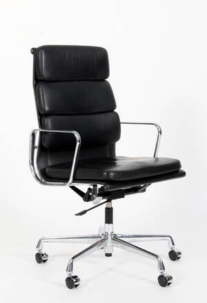 Charles Eames. Kontorstol med armlæn, model EA 219 