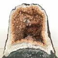 Brasilianische Citrin-Geode