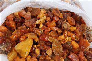 Dansk Rav. 0-41 gram. Fanø Samlet vægt 4550 gram