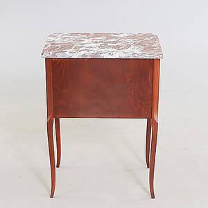 BYRÅ med stenskiva, 1900-tal.