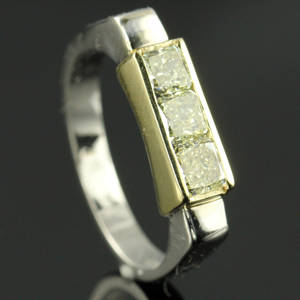 Alliance ring ca. 1.05 ct.