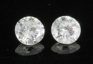 Couple of brilliant cut diamonds 0.42 ct