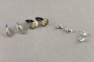 Örhängen 4 par och manschettknappar 1 par i silver 