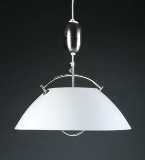 Hans J. Wegner. Pendel 