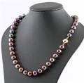 Fresh water pearl necklace in gold