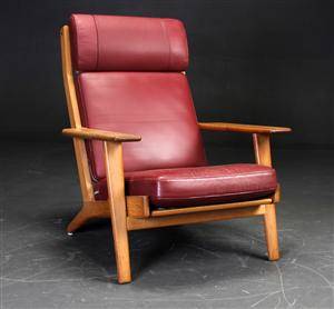 Hans J. Wegner. Lænestol model GE290A 