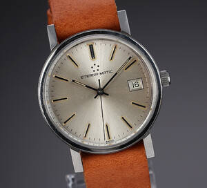 Eterna-Matic Date. Vitntage herreur i stål med sølvfarvet skive, 1970erne