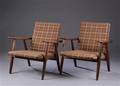 Hans J. Wegner. Par lænestole, teaktræ, model GE- 270 2